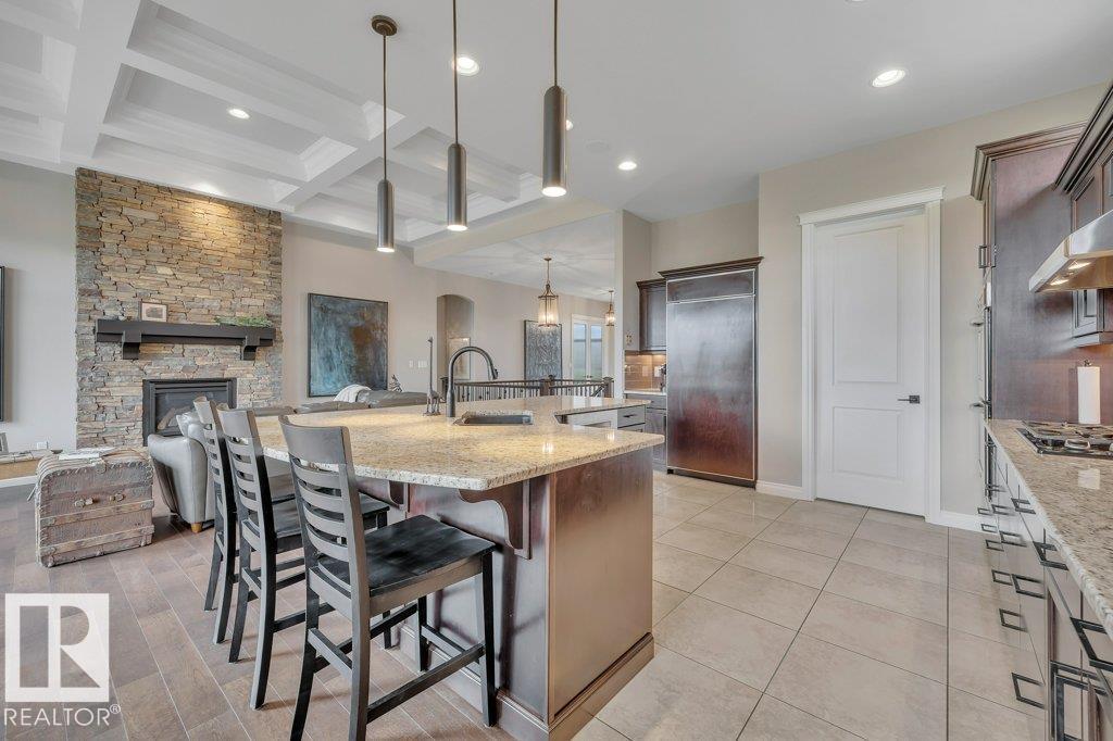 Photo 21 of 3262 Whitelaw Dr Nw, Edmonton AB