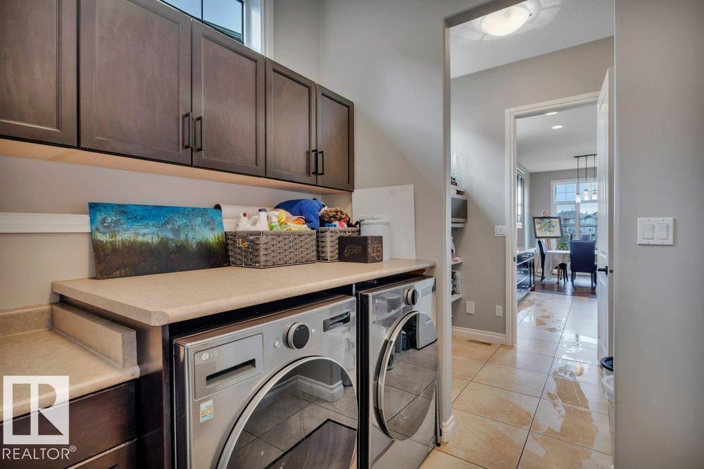 Photo 41 of 3262 Whitelaw Dr Nw, Edmonton AB