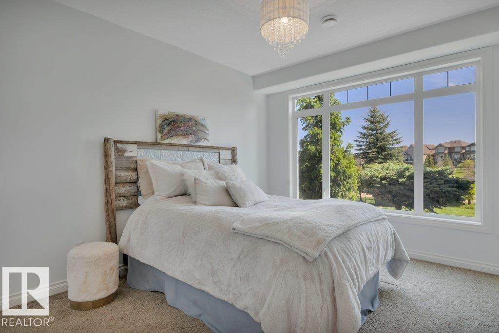 Photo 53 of 3262 Whitelaw Dr Nw, Edmonton AB