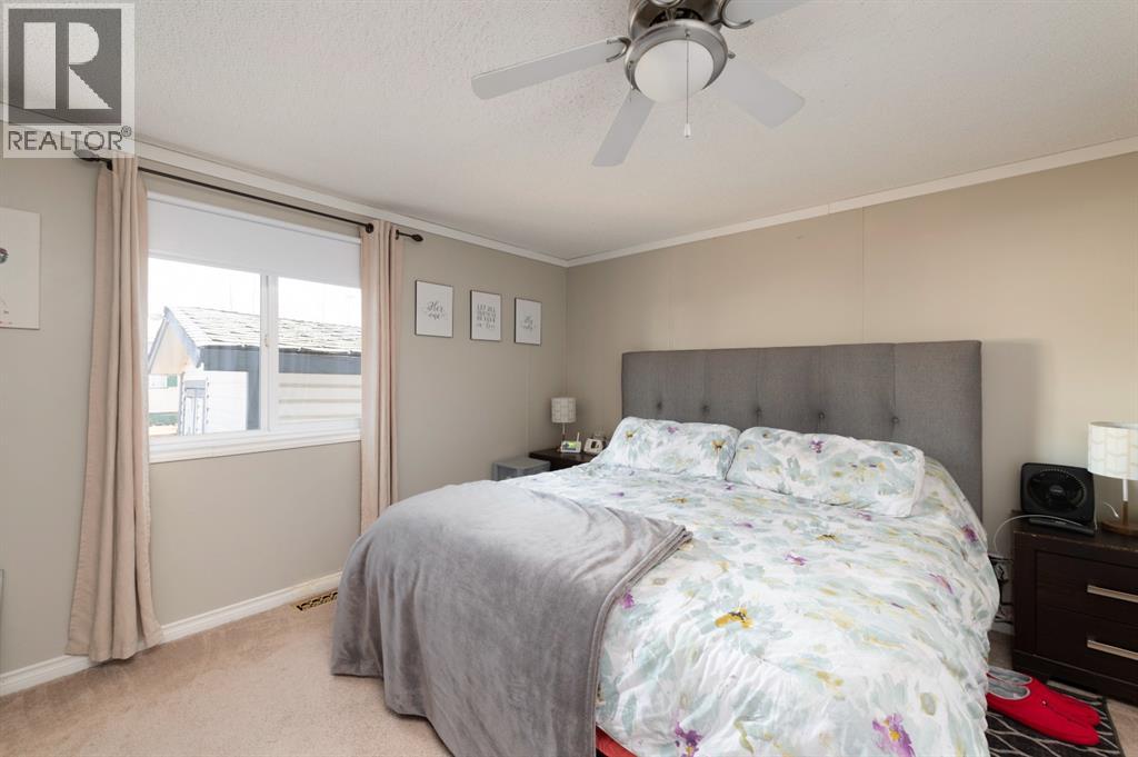 Photo 5 of 101 Hoehne Street, Fort Mcmurray AB