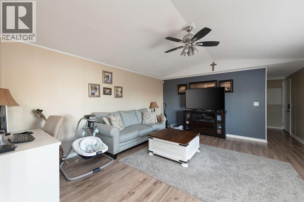 Photo 14 of 101 Hoehne Street, Fort Mcmurray AB