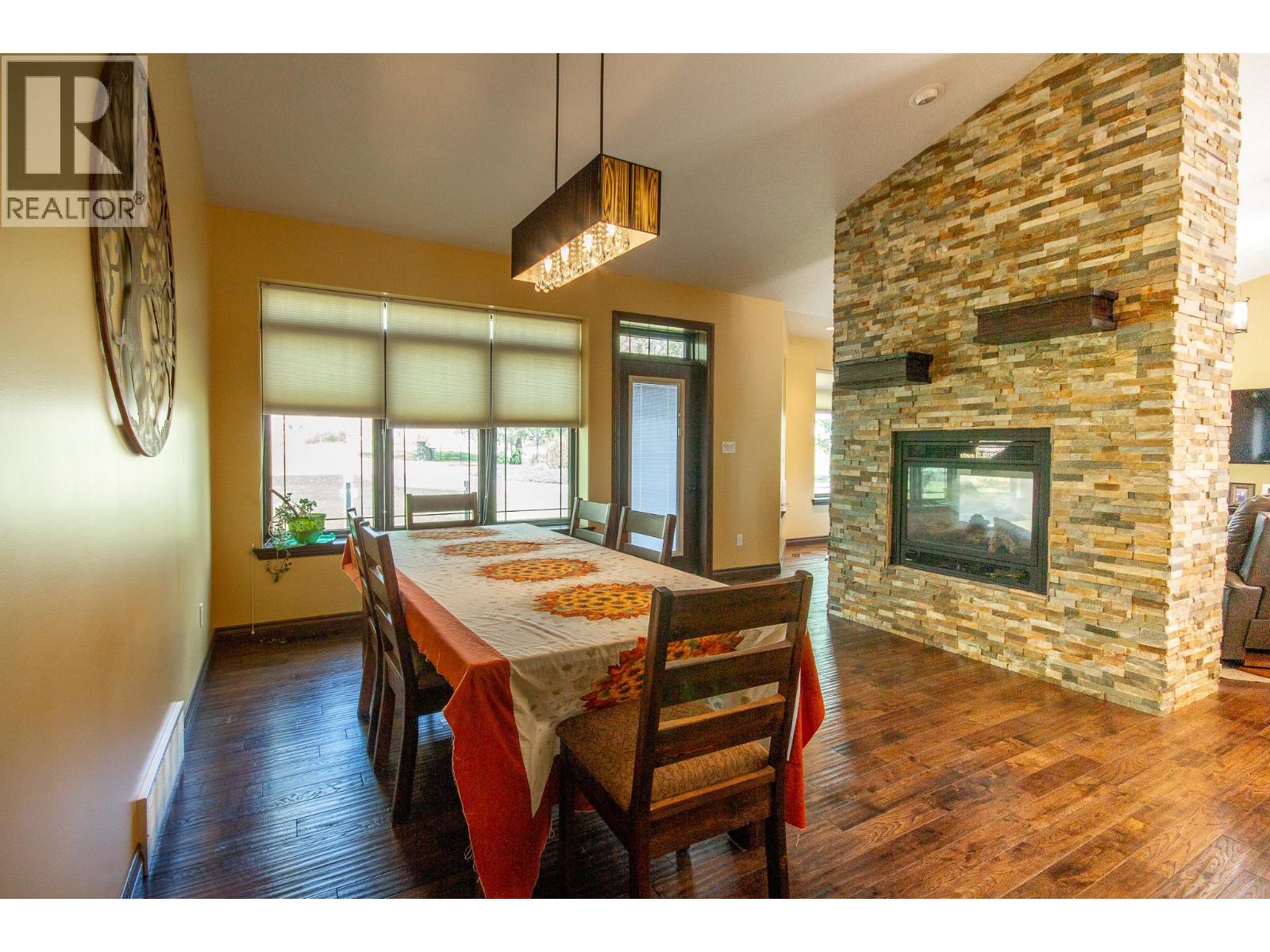 2713 210 Road - 14