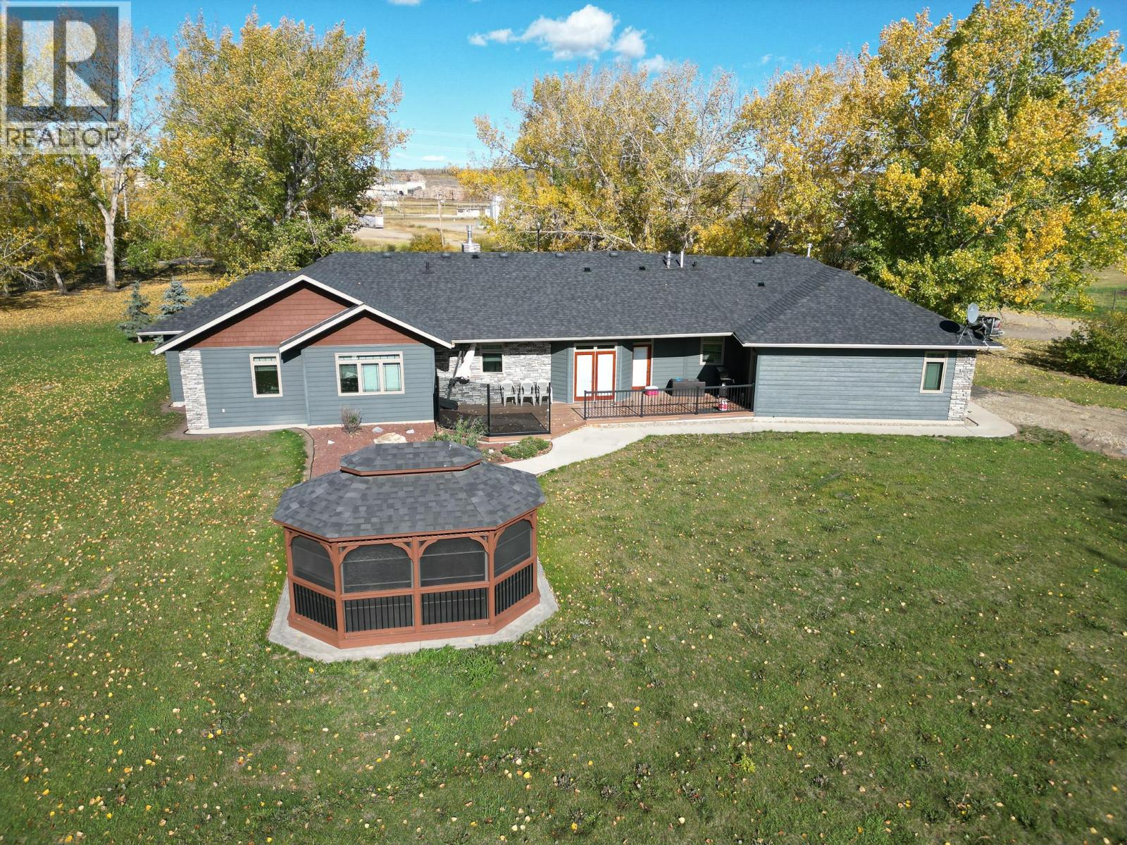 2713 210 Road - 33