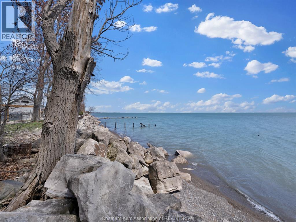 Photo 30 of 83 Marentette Beach Drive, Leamington ON