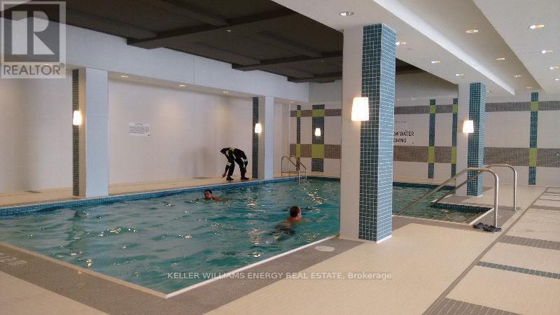 Photo 11 of 2611 3700 Highway 7 Highway, Vaughan ON