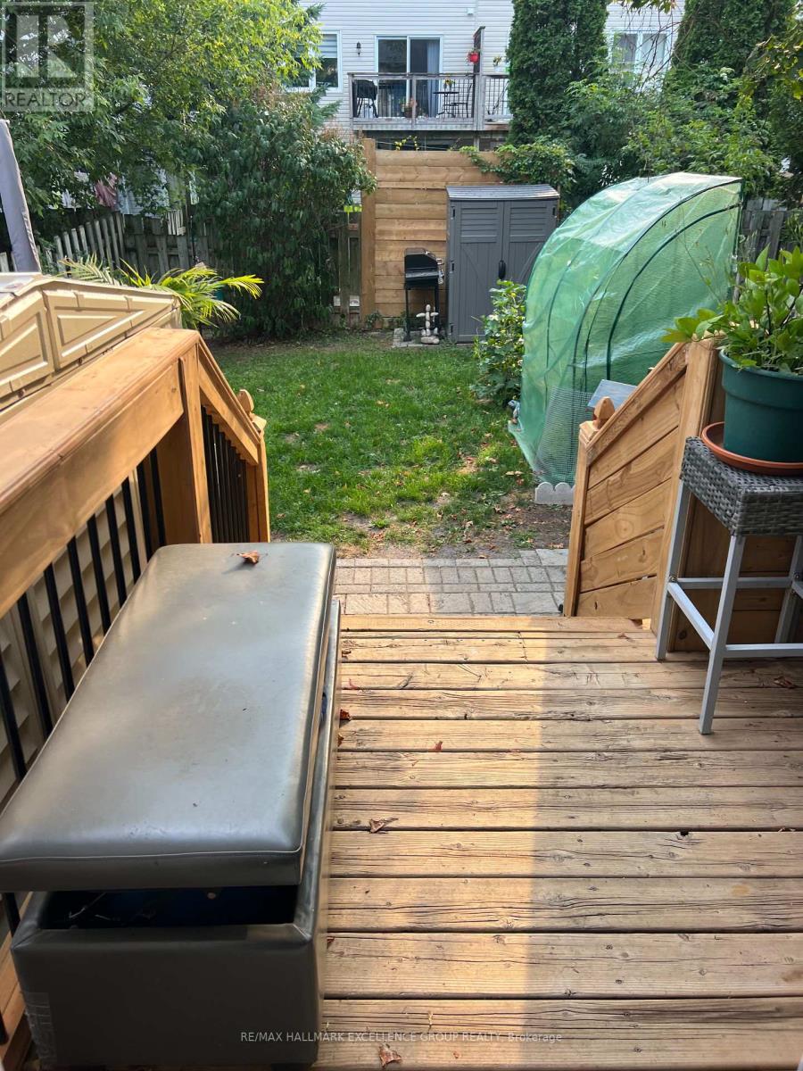 Photo 5 of 1130 Dianne Avenue, Clarencerockland ON