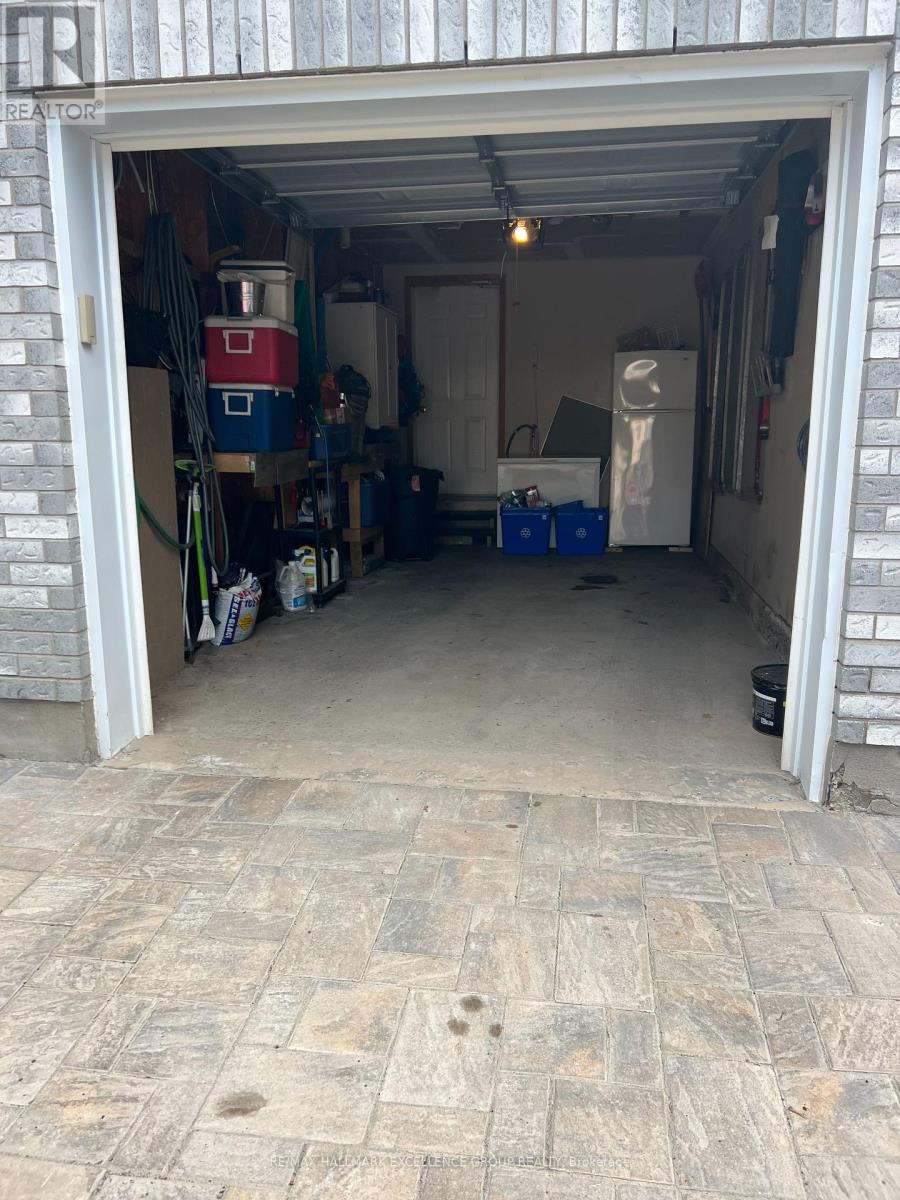 Photo 18 of 1130 Dianne Avenue, Clarencerockland ON