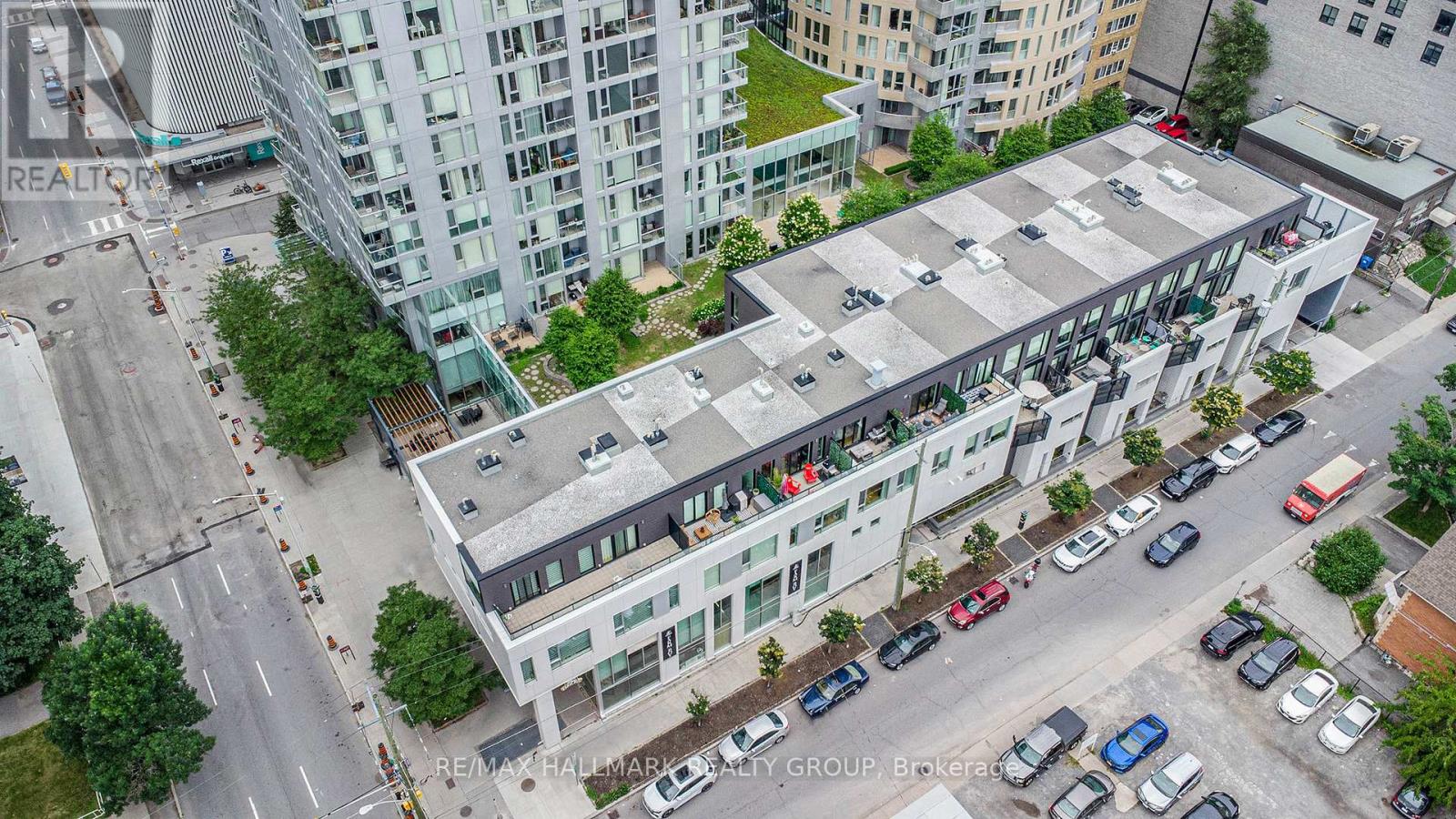 Photo 4 of 213 197 Lisgar Street, Ottawa ON
