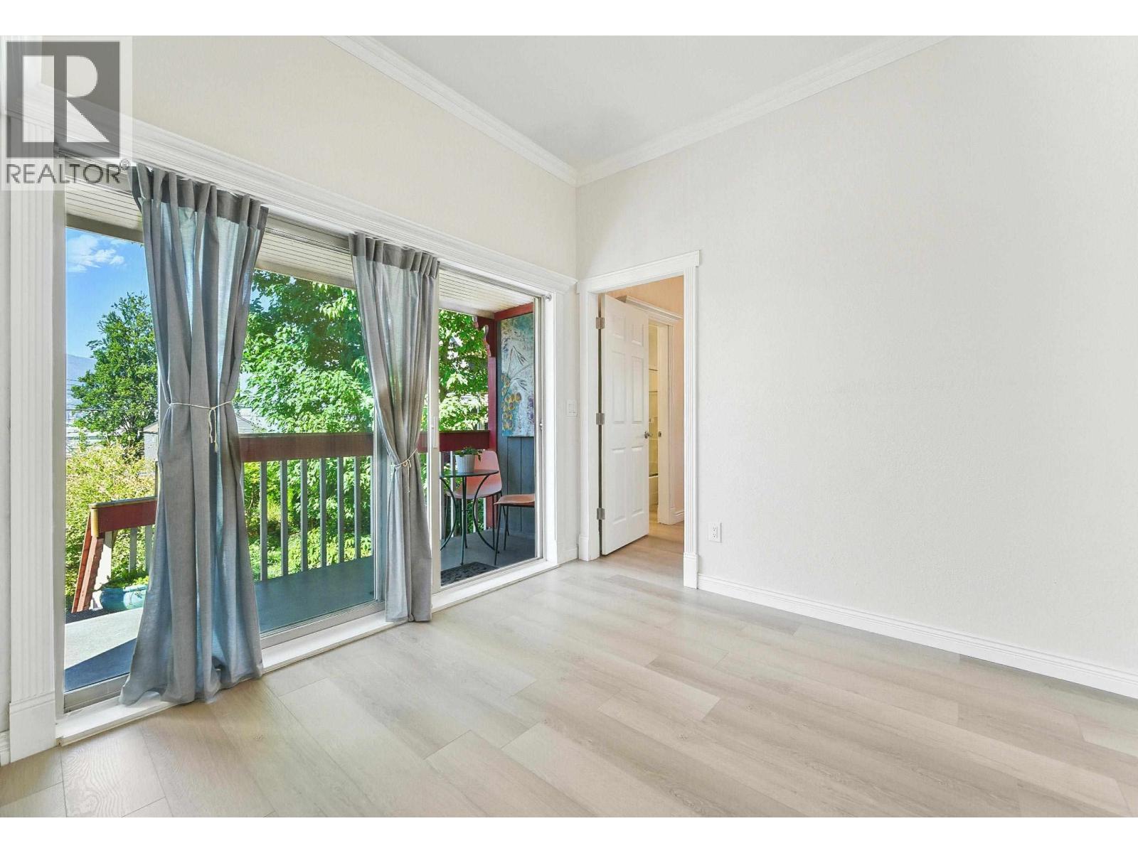 Photo 7 of 1165 E Pender Street, Vancouver BC