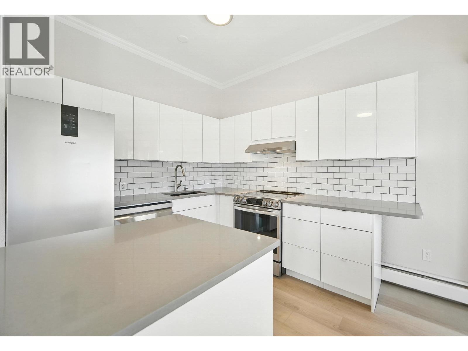 Photo 18 of 1165 E Pender Street, Vancouver BC