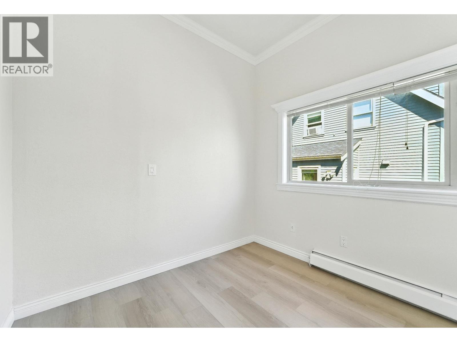 Photo 15 of 1165 E Pender Street, Vancouver BC