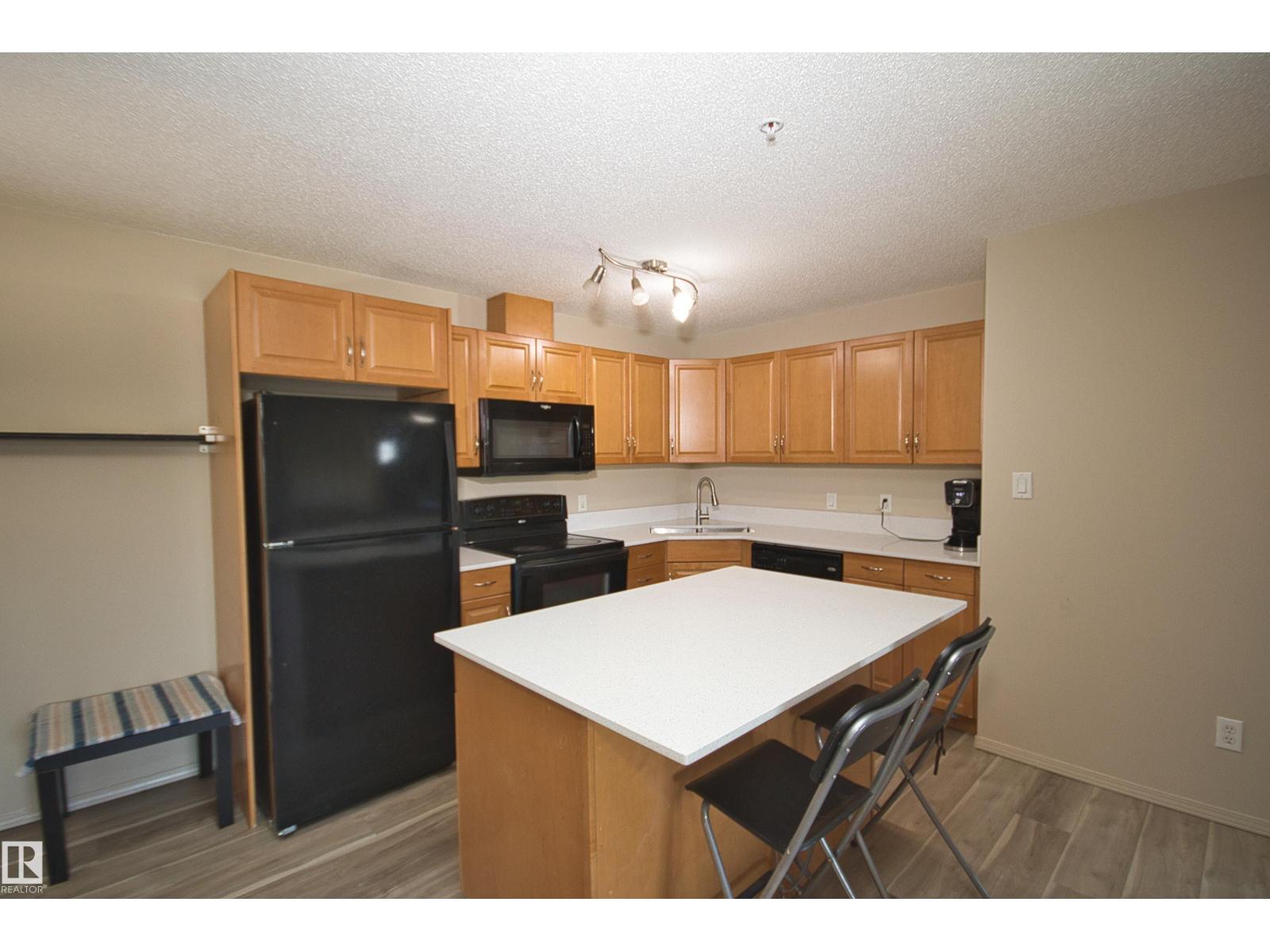 Photo 12 of 311 2098 Blackmud Creek Dr Sw, Edmonton AB