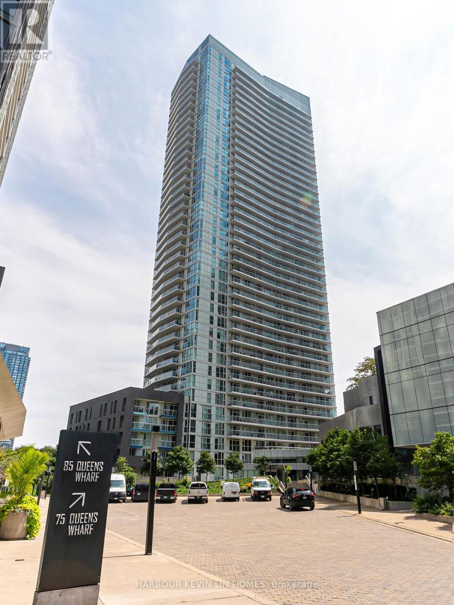Photo 10 of 1009 75 Queens Wharf Road, Toronto ON