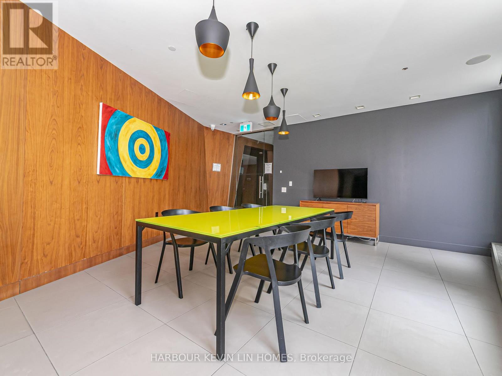 Photo 38 of 1009 75 Queens Wharf Road, Toronto ON