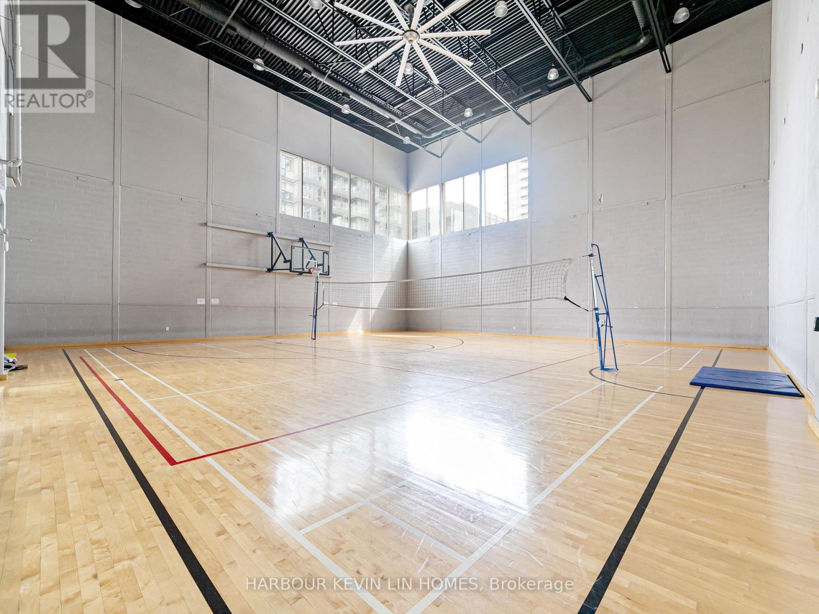 Photo 19 of 1009 75 Queens Wharf Road, Toronto ON