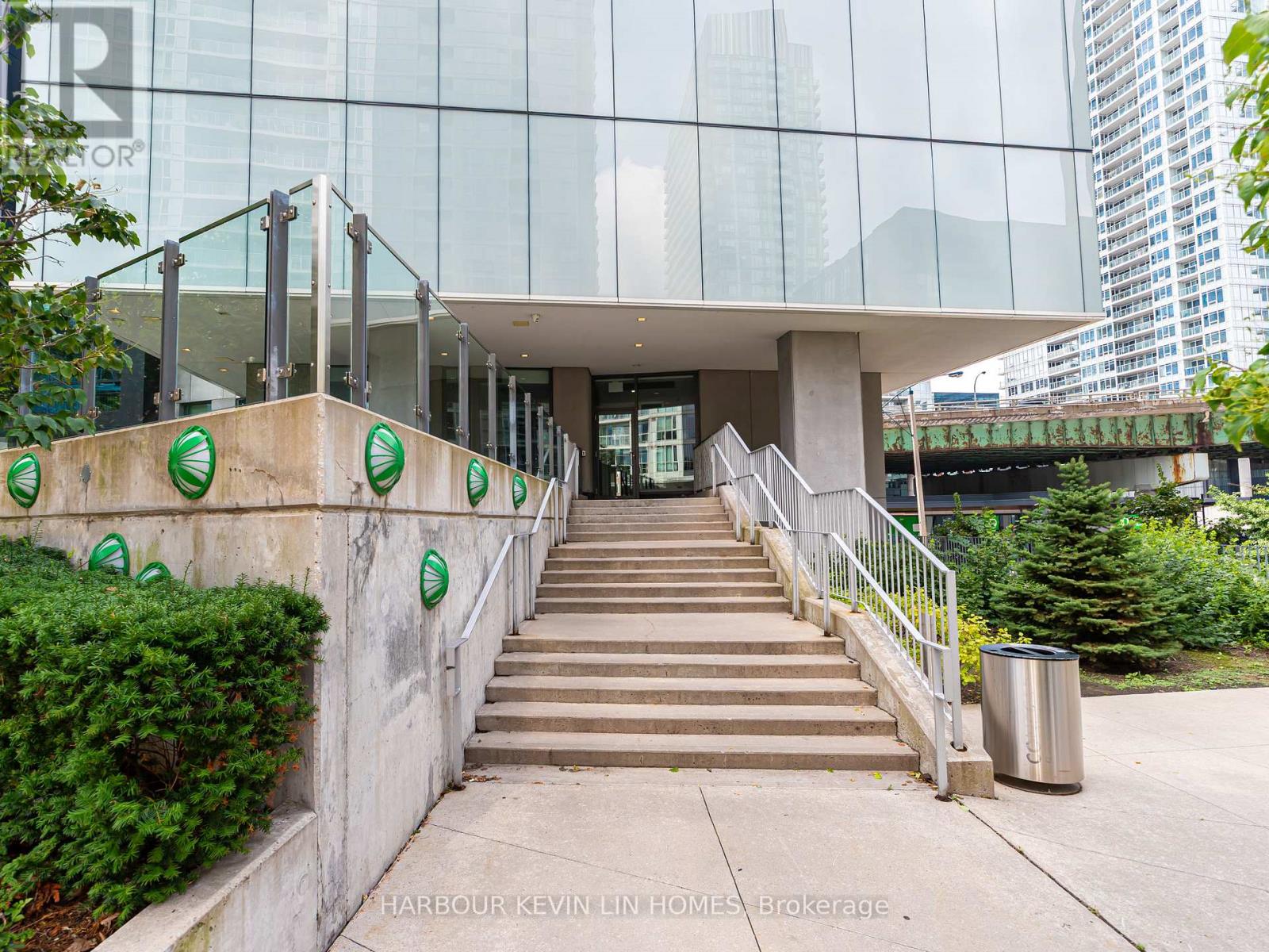 Photo 47 of 1009 75 Queens Wharf Road, Toronto ON