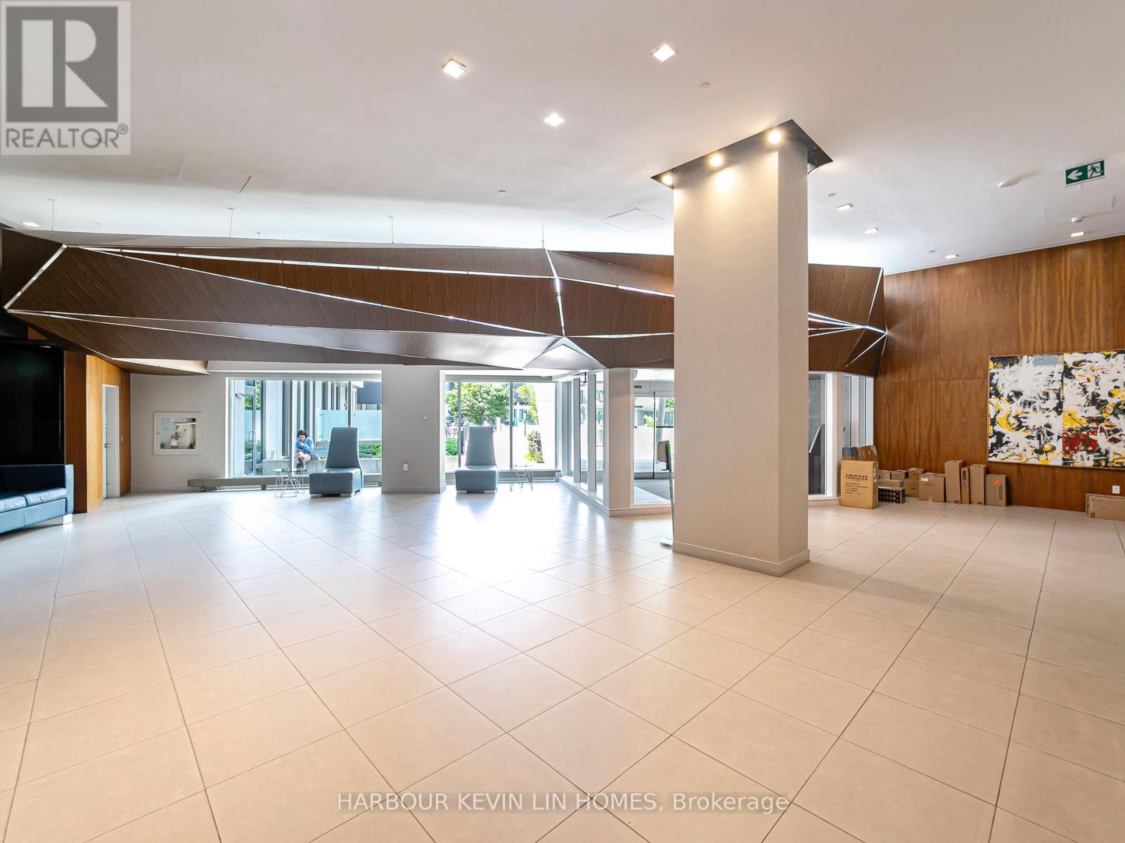 Photo 24 of 1009 75 Queens Wharf Road, Toronto ON