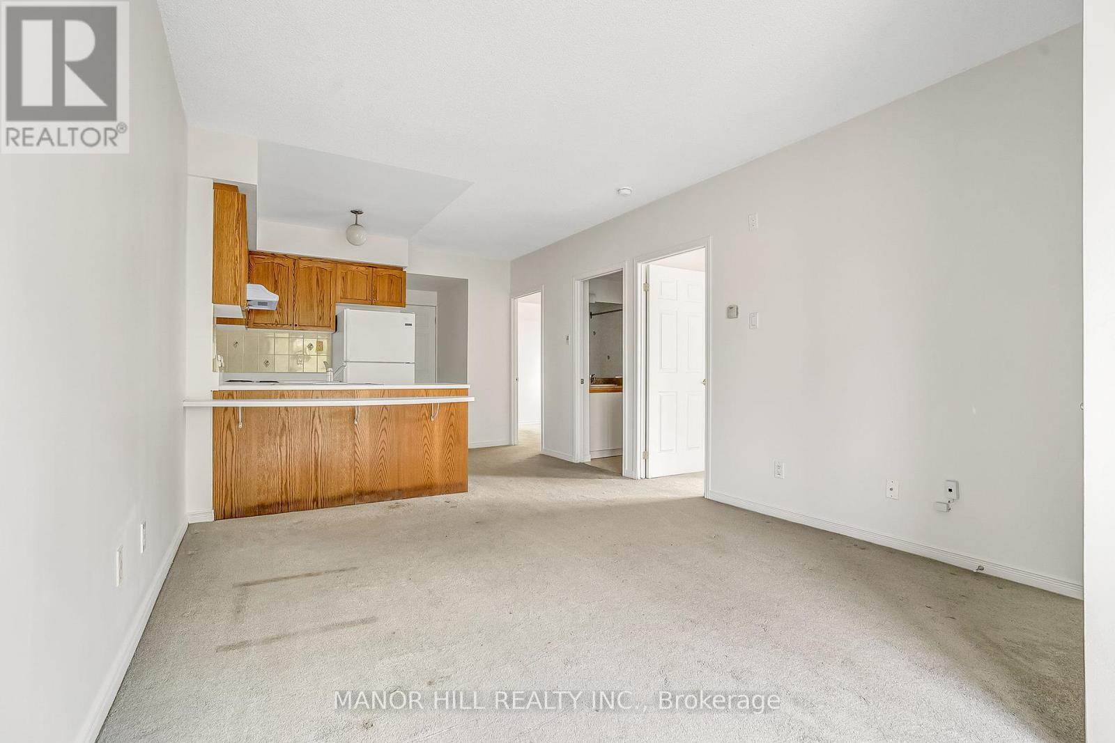 Photo 10 of 301 2351 Kennedy Road, Toronto ON