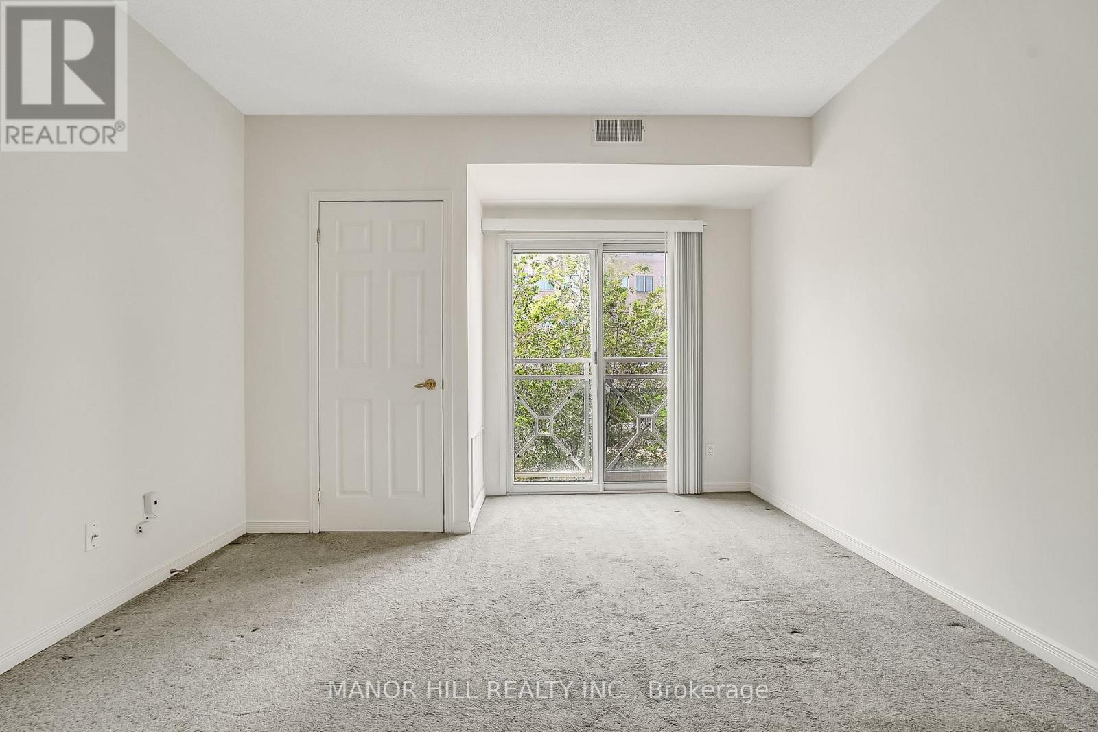 Photo 11 of 301 2351 Kennedy Road, Toronto ON
