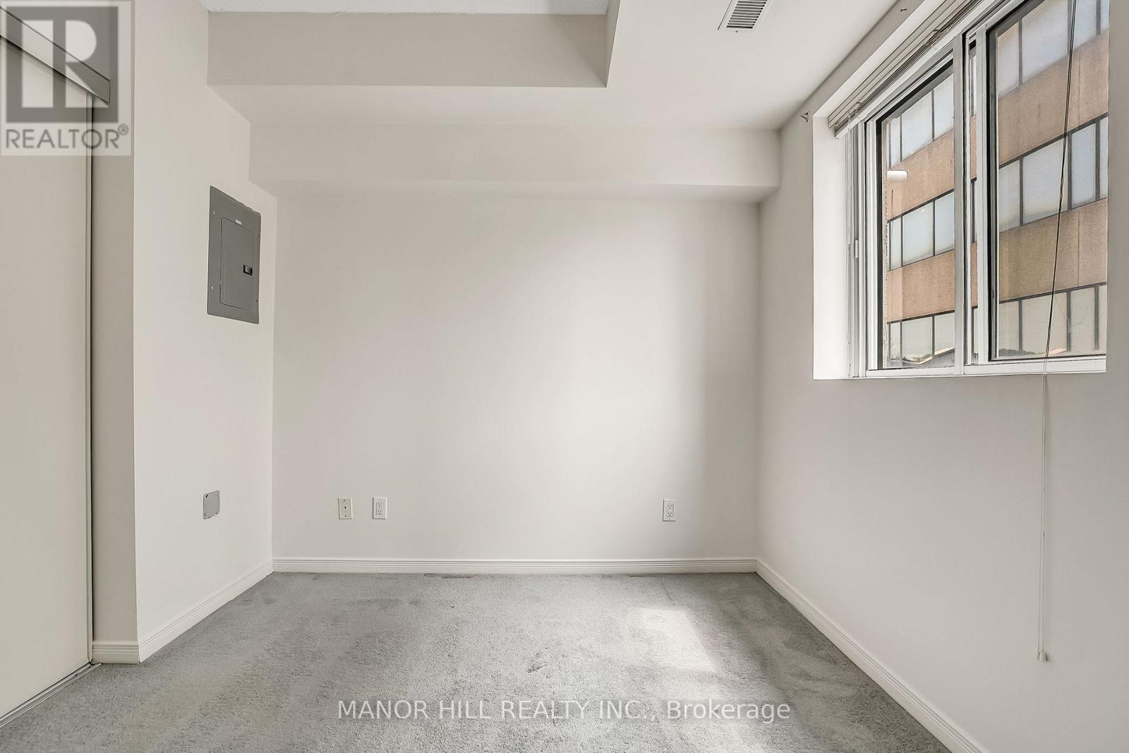 Photo 28 of 301 2351 Kennedy Road, Toronto ON