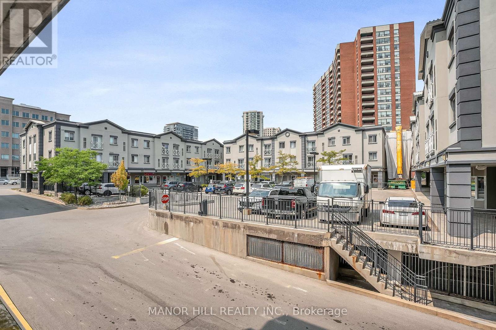 Photo 35 of 301 2351 Kennedy Road, Toronto ON