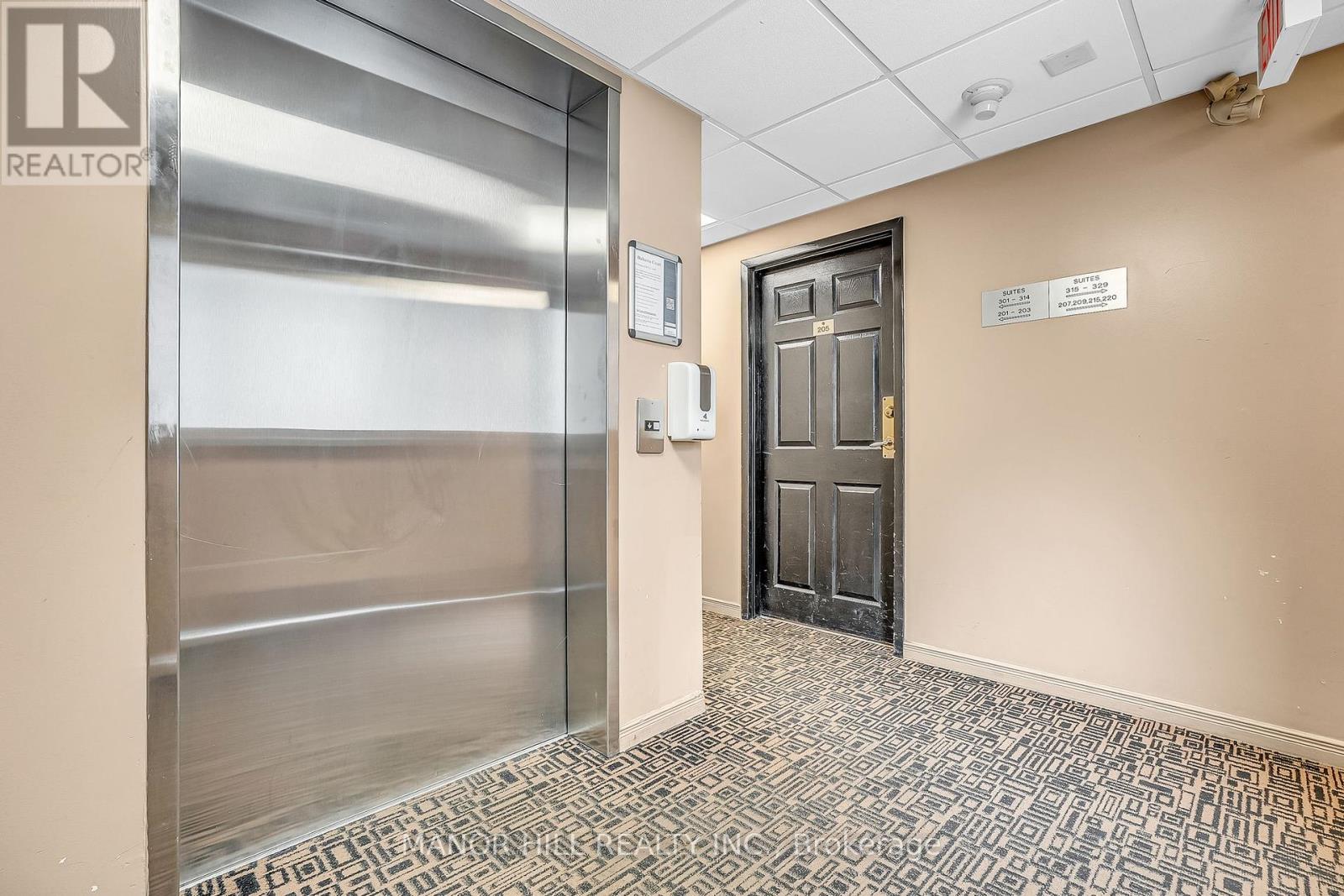 Photo 37 of 301 2351 Kennedy Road, Toronto ON