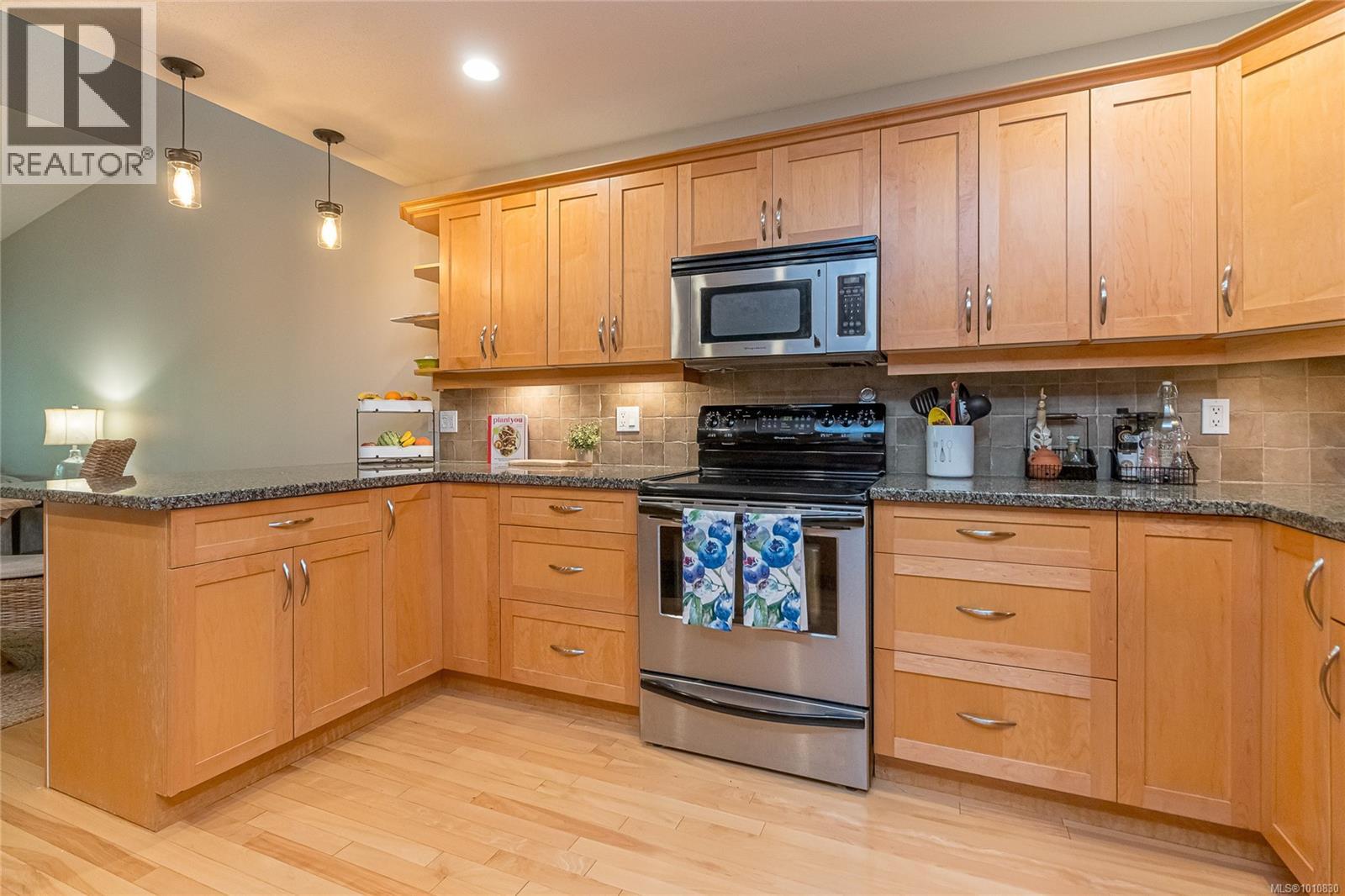 Photo 51 of 1283 Roberton Blvd, French Creek BC