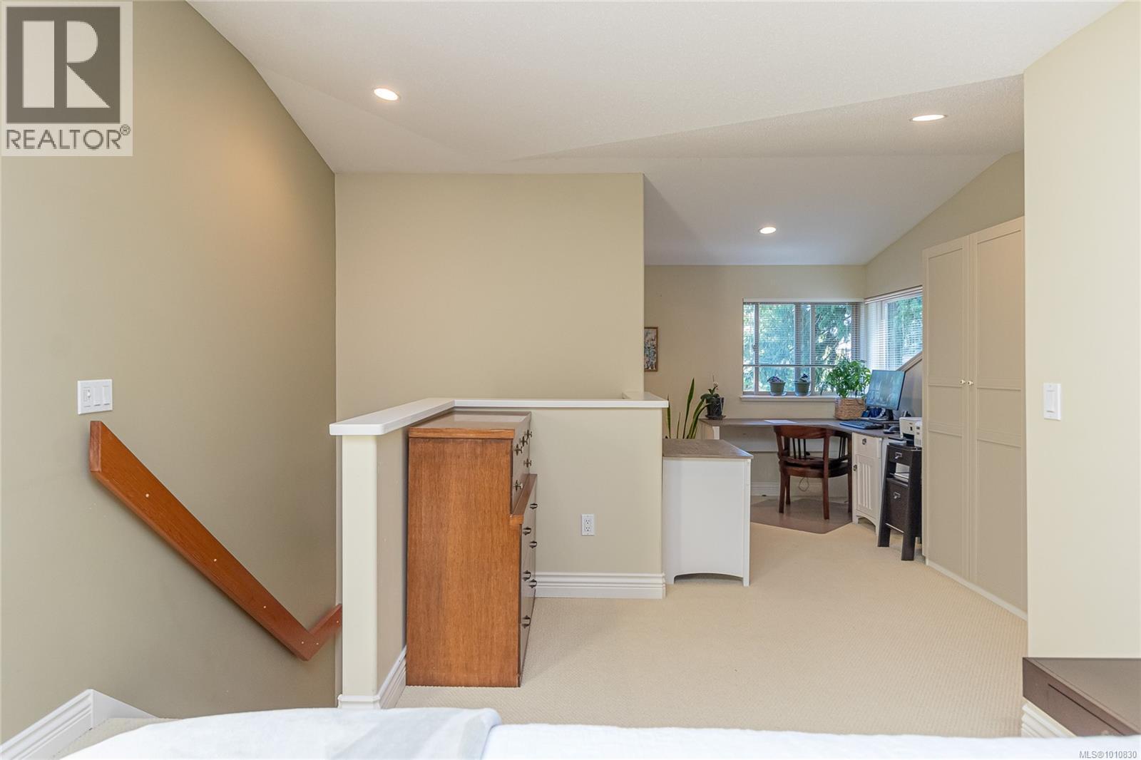Photo 4 of 1283 Roberton Blvd, French Creek BC