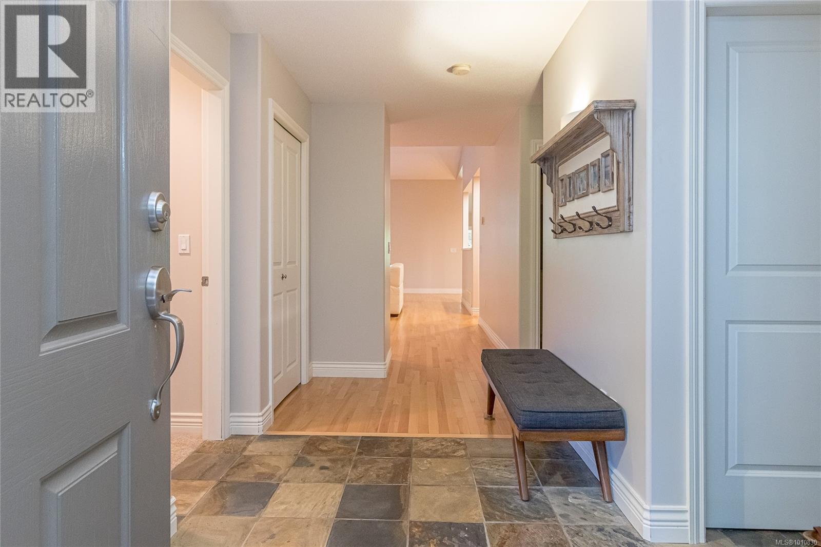 Photo 2 of 1283 Roberton Blvd, French Creek BC