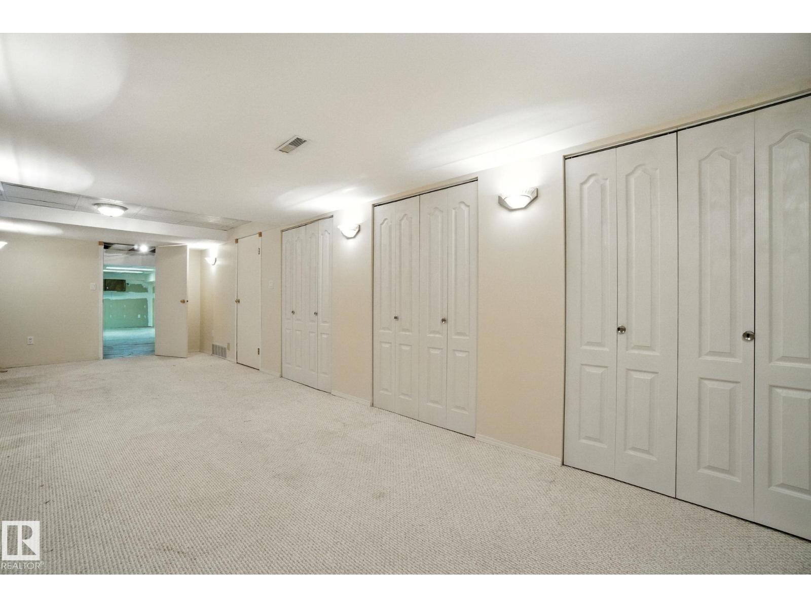 Photo 31 of 5501 54 Av, Beaumont AB