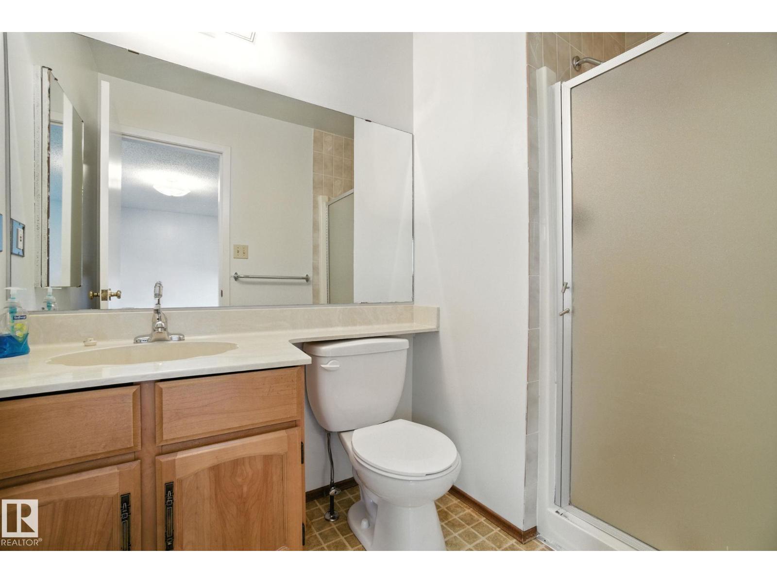 Photo 16 of 5501 54 Av, Beaumont AB