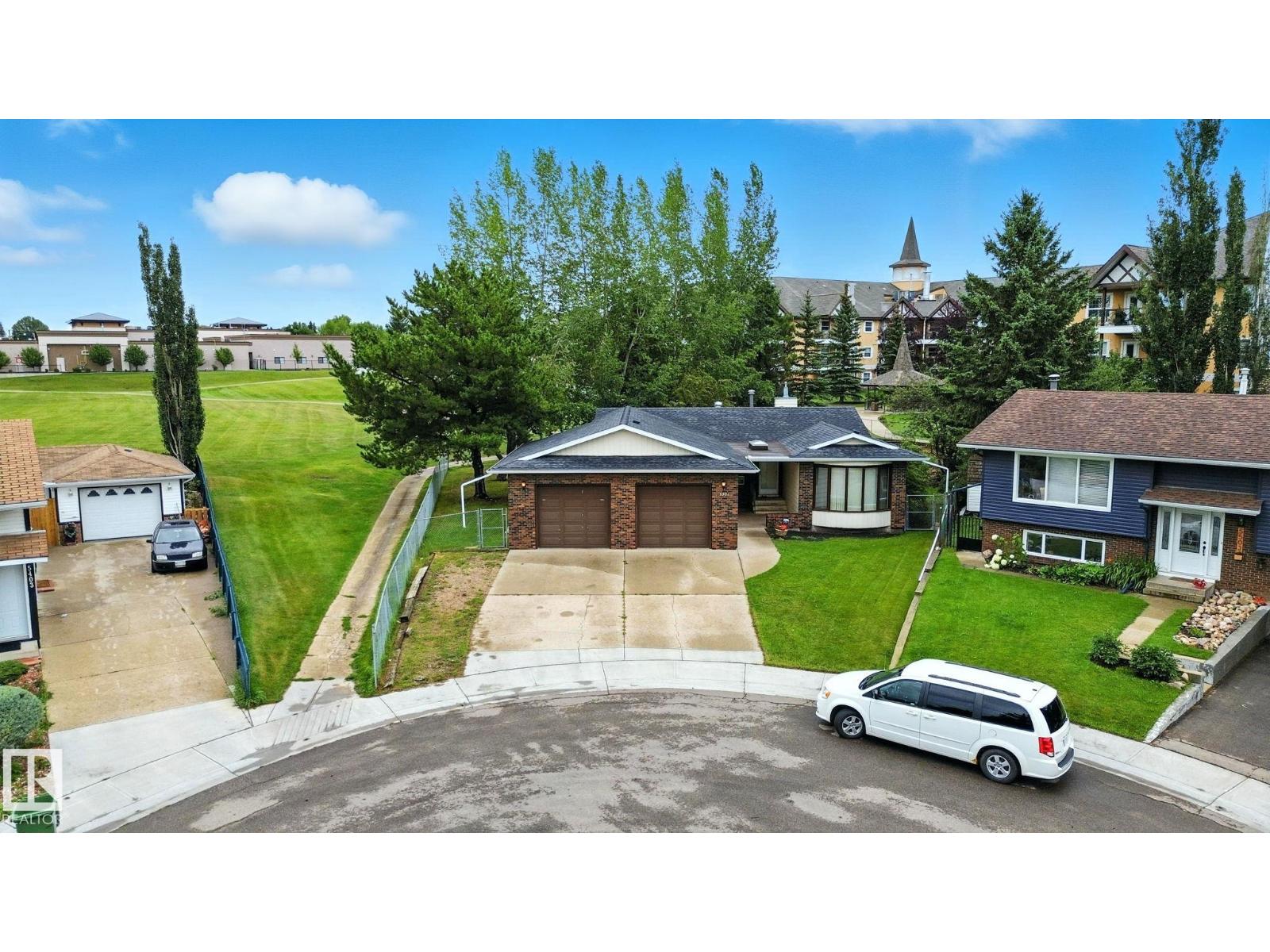 Photo 43 of 5501 54 Av, Beaumont AB