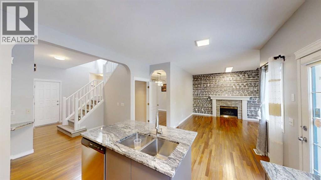 Single Family House for Sale in  Chaparral Drive SE Chaparral Calgary 