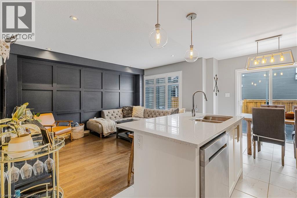 Photo 3 of 154 Maclachlan Avenue, Caledonia ON