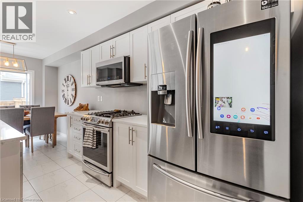 Photo 7 of 154 Maclachlan Avenue, Caledonia ON