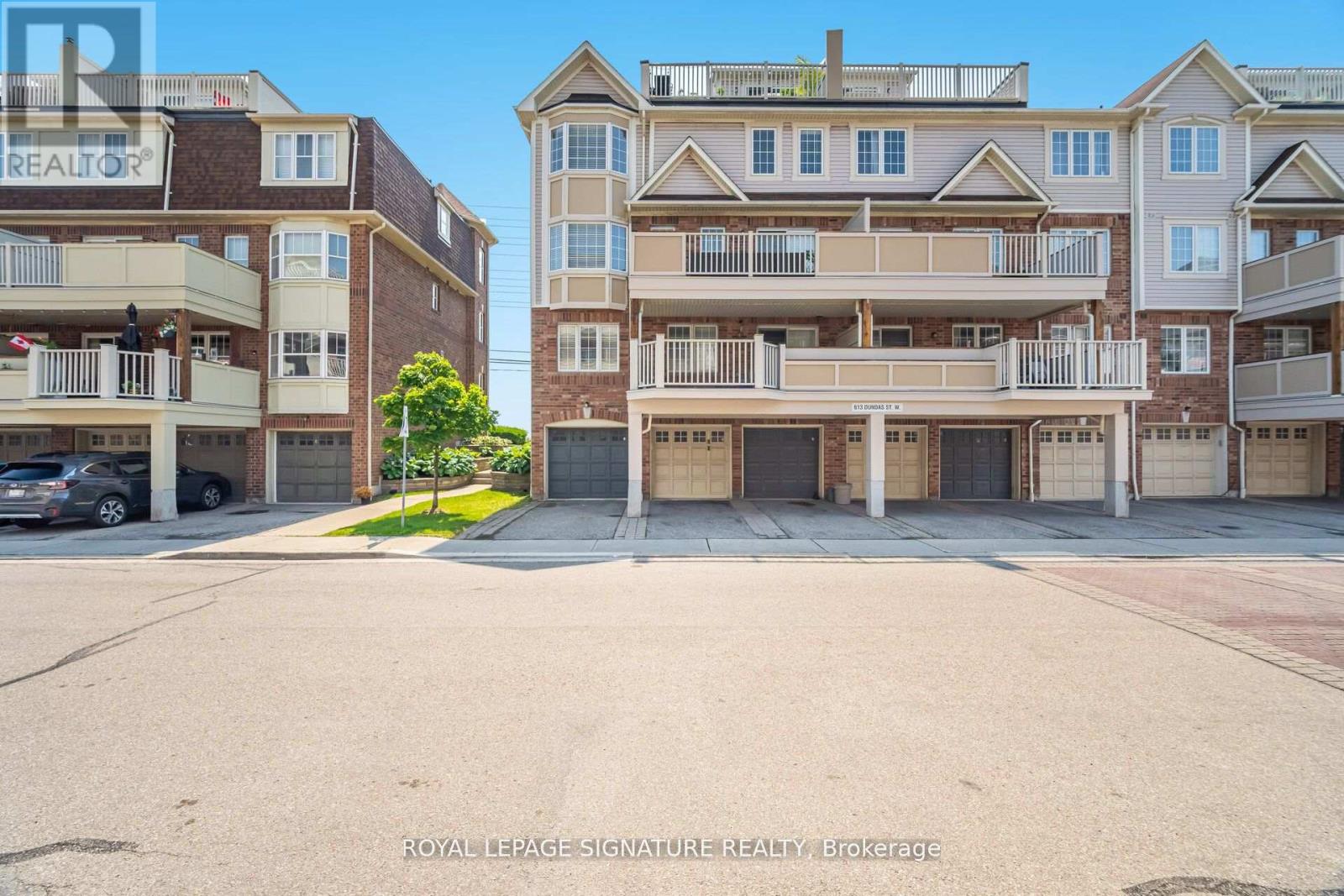 Photo 26 of 1 613 Dundas Street, Mississauga ON