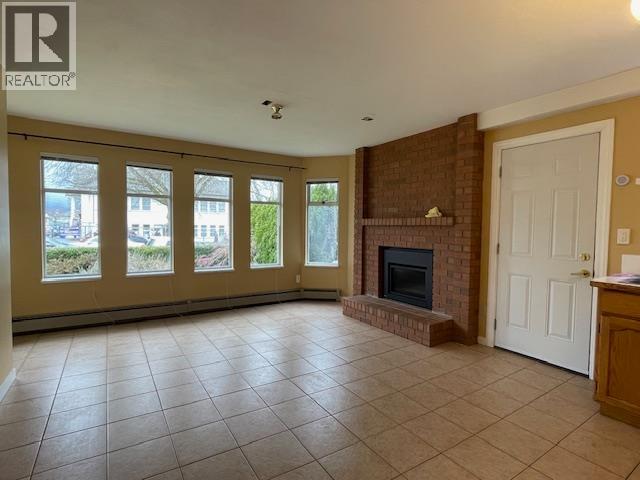 Photo 3 of 4338 Pandora Street, Burnaby BC