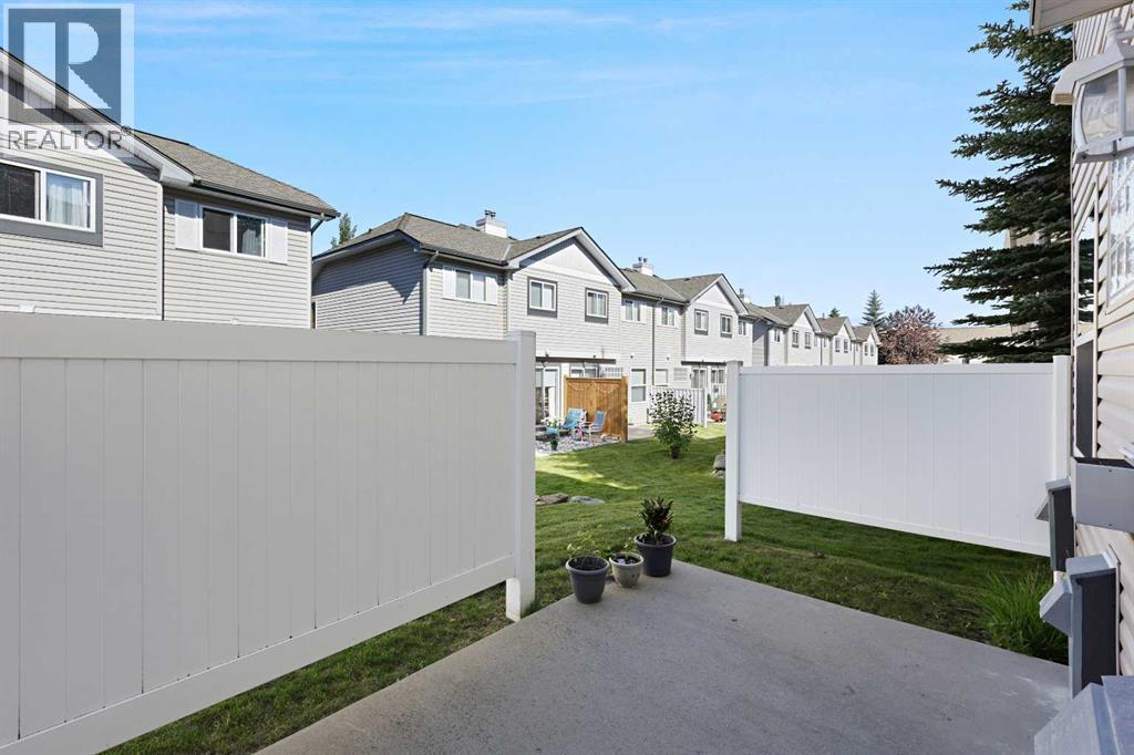Single Family House for Sale in  Millview Green SW Millrise Calgary 