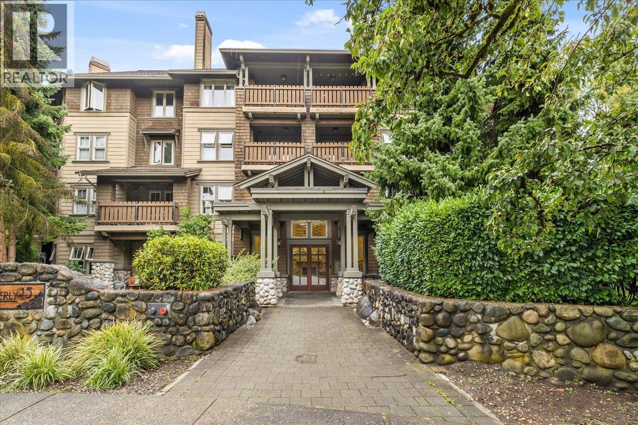 Photo 1 of 207 15 Smokey Smith Place, New Westminster BC