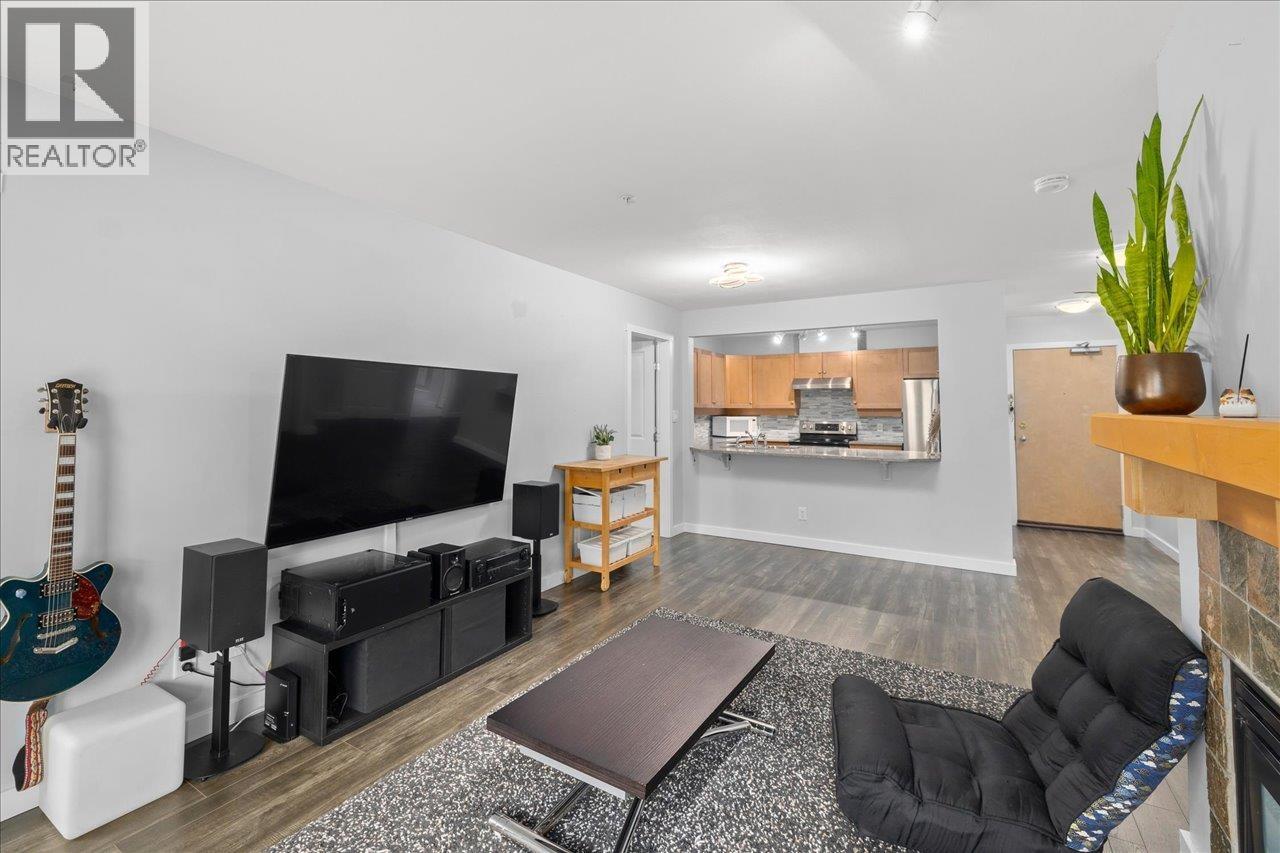 Photo 6 of 207 15 Smokey Smith Place, New Westminster BC