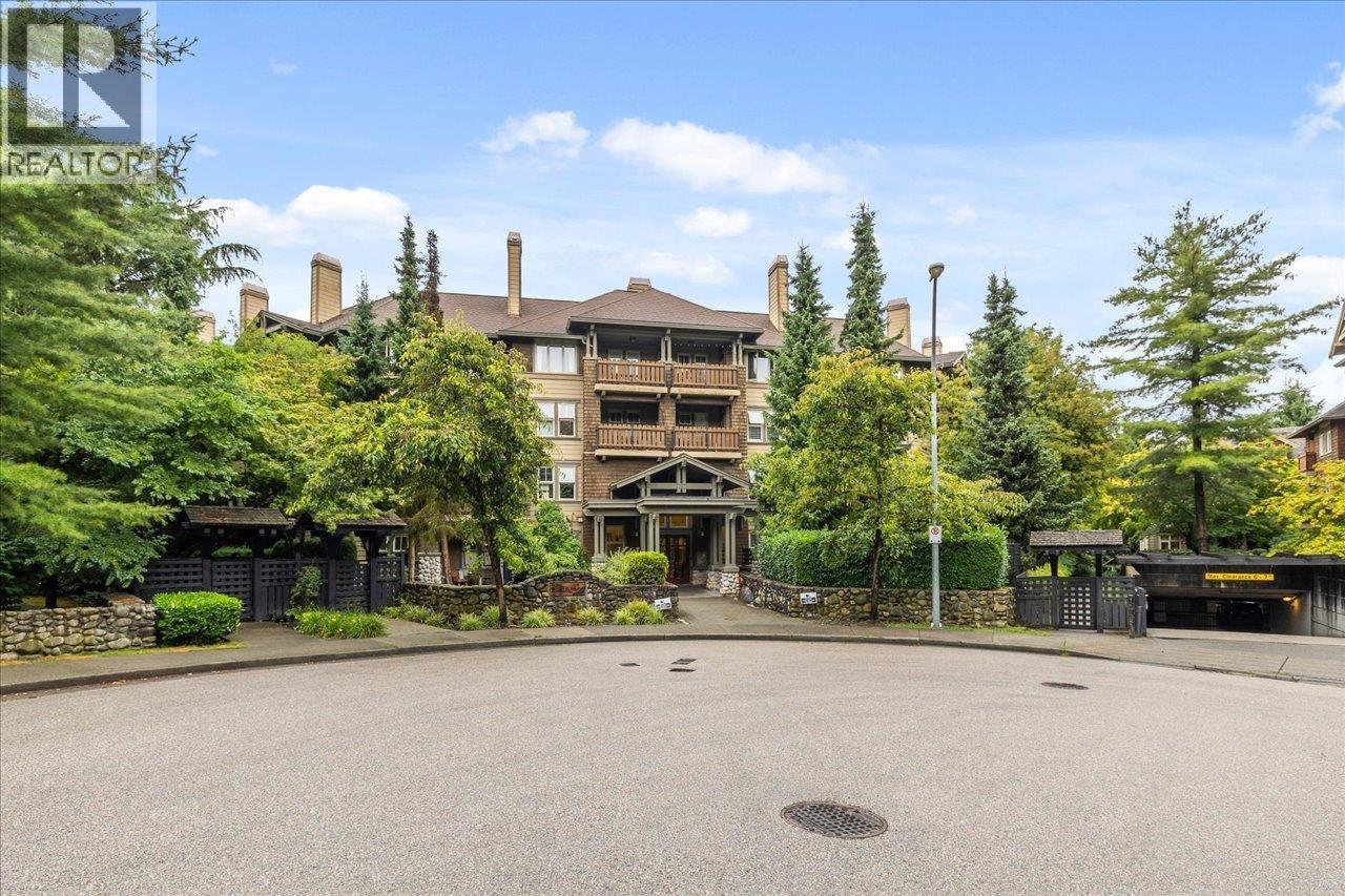 Photo 2 of 207 15 Smokey Smith Place, New Westminster BC