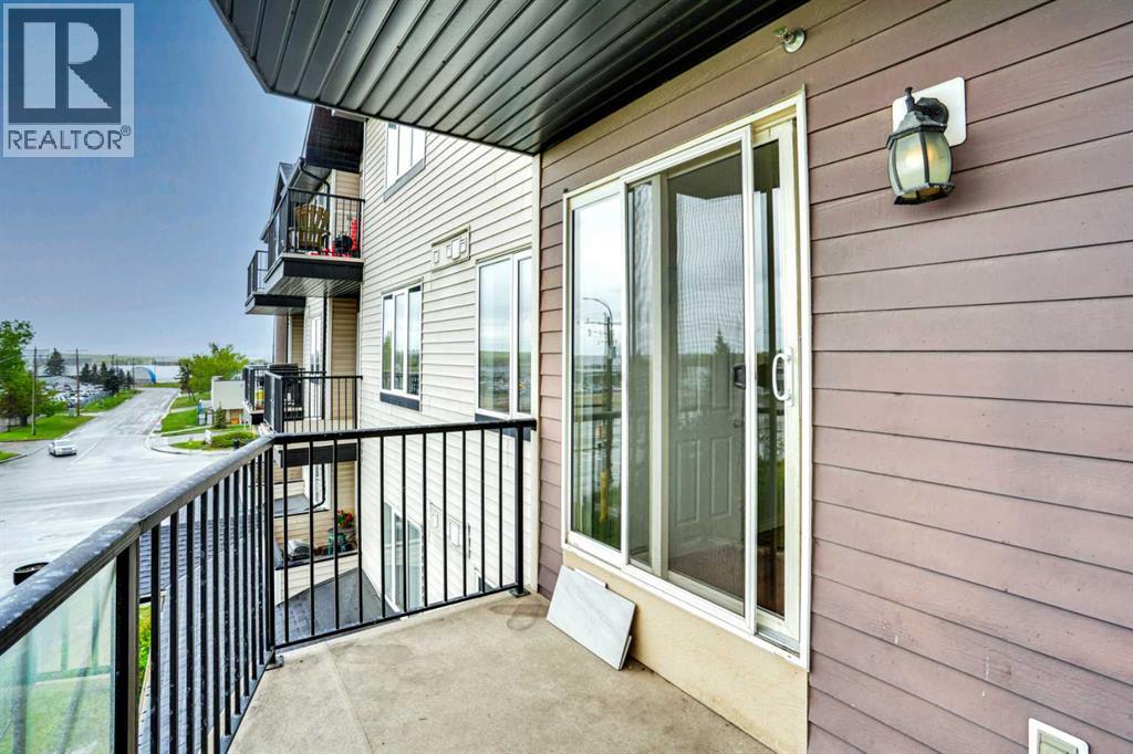 Single Family House for Sale in    Street SE Penbrooke Meadows Calgary 