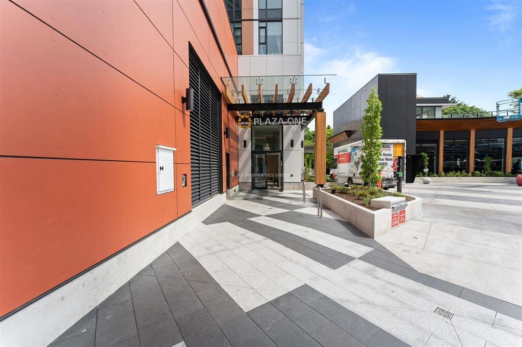 Photo 15 of 1104 13725 George Junction Avenue, Surrey BC