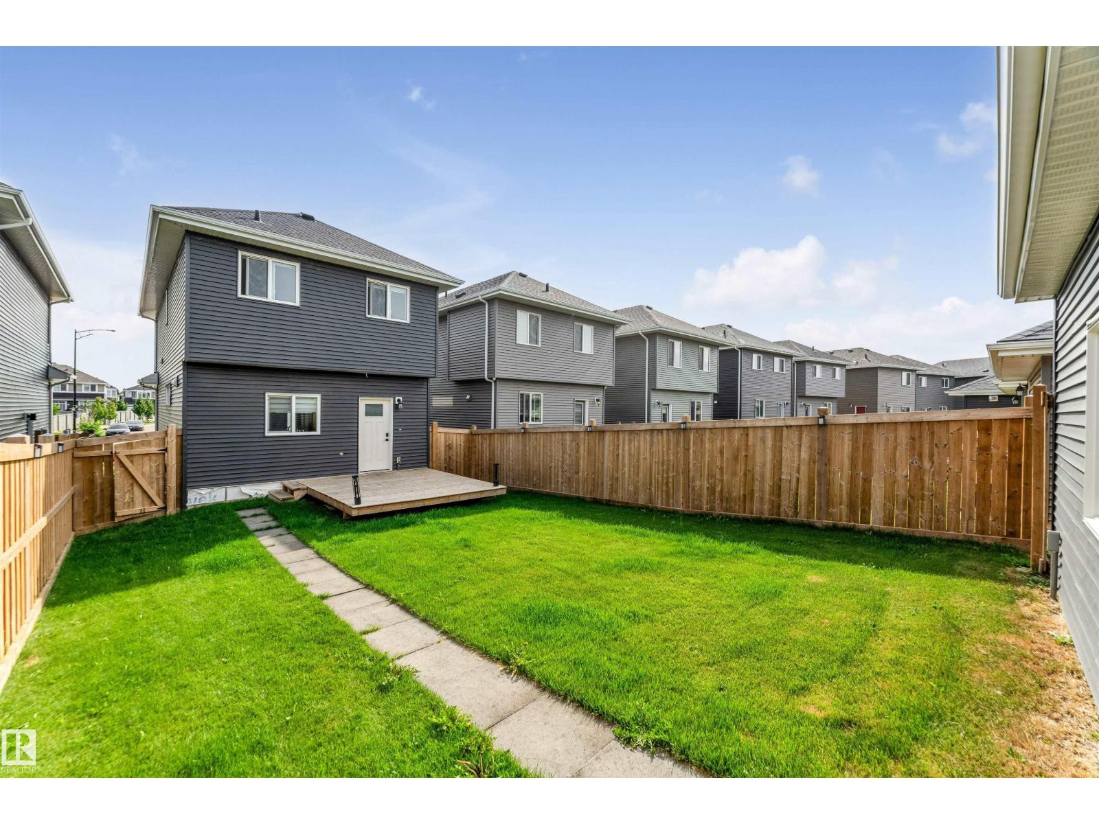 Photo 5 of 576 Glenridding Ravine Dr Sw, Edmonton AB