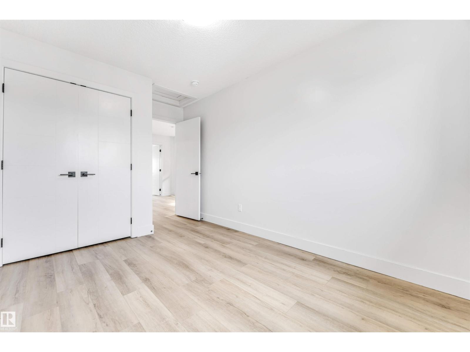 Photo 38 of 576 Glenridding Ravine Dr Sw, Edmonton AB
