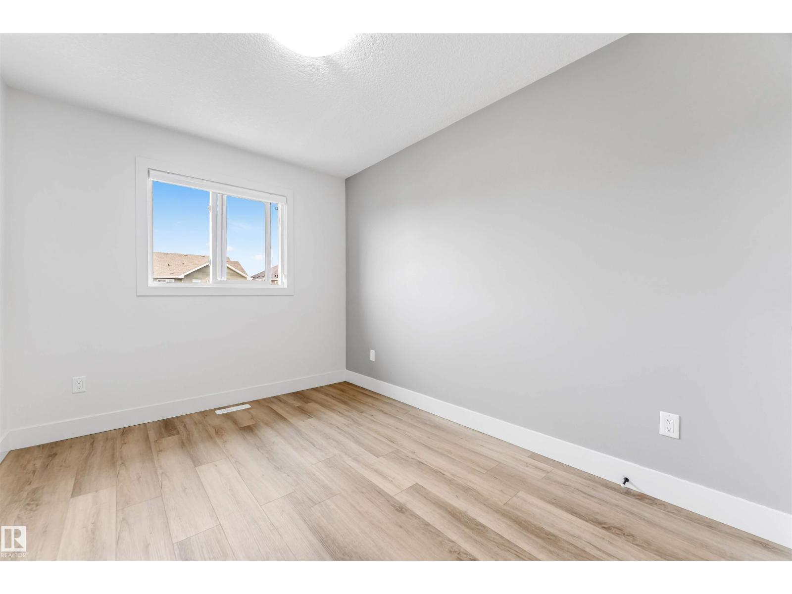 Photo 37 of 576 Glenridding Ravine Dr Sw, Edmonton AB