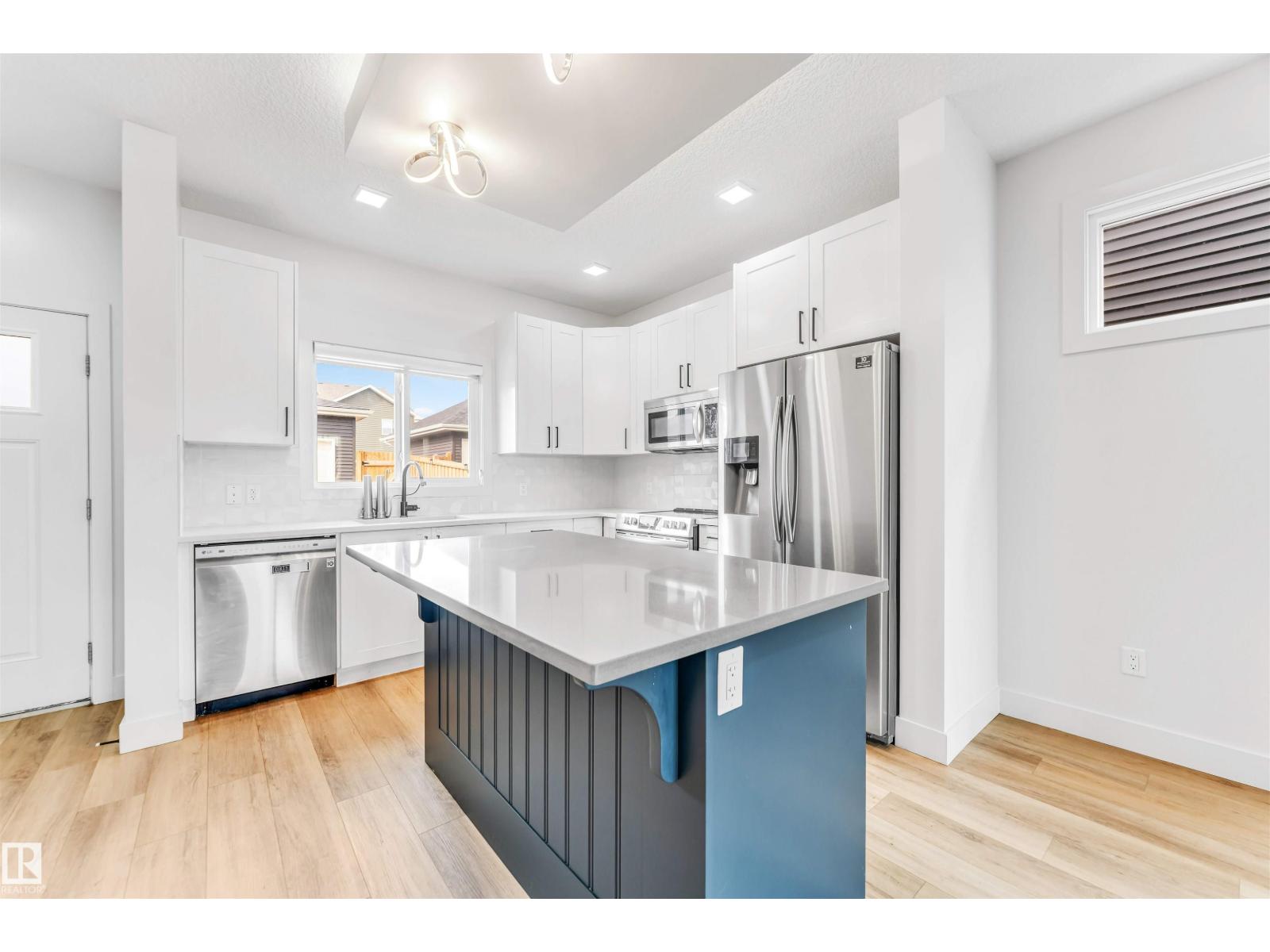 Photo 24 of 576 Glenridding Ravine Dr Sw, Edmonton AB