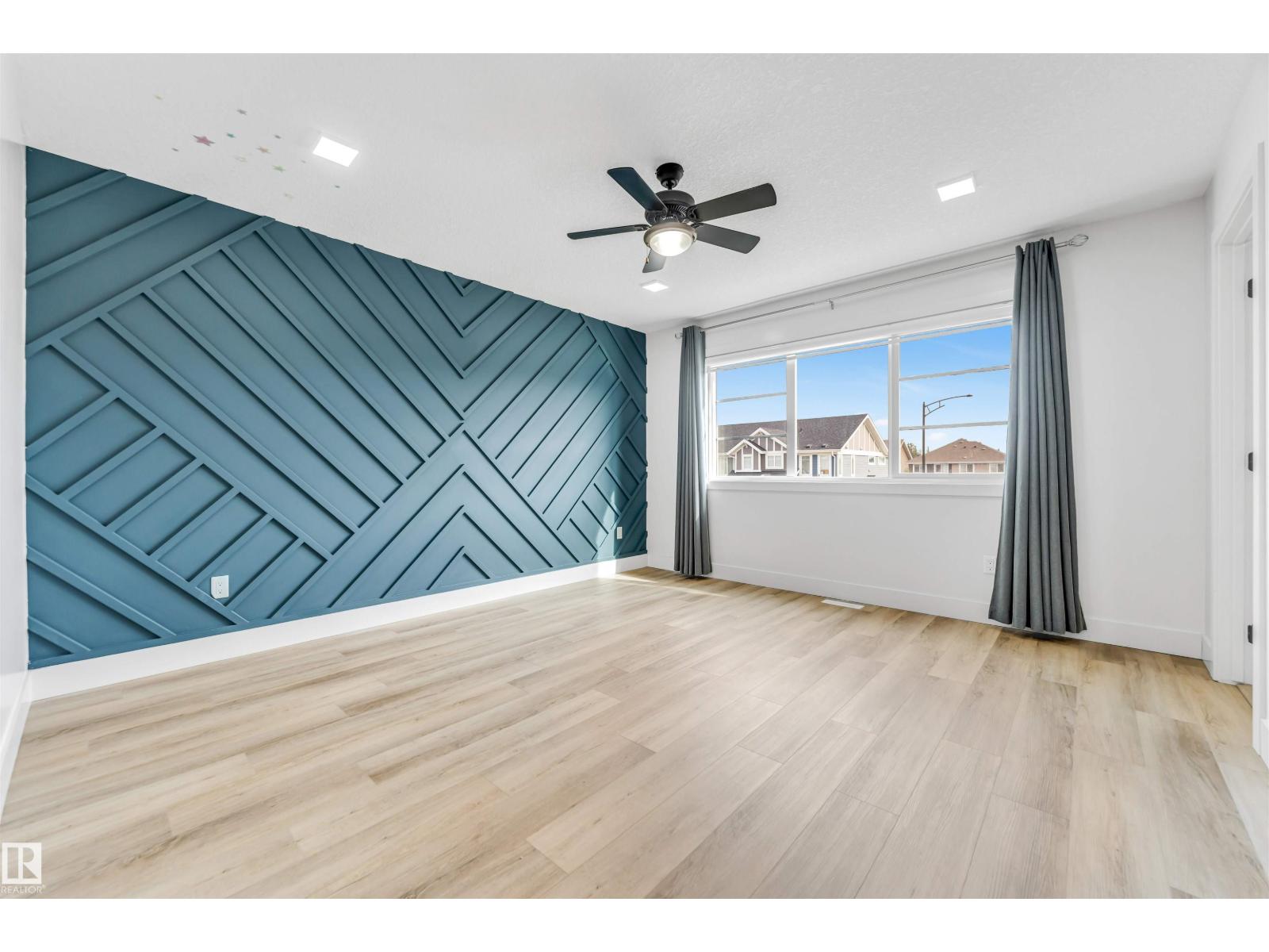 Photo 40 of 576 Glenridding Ravine Dr Sw, Edmonton AB