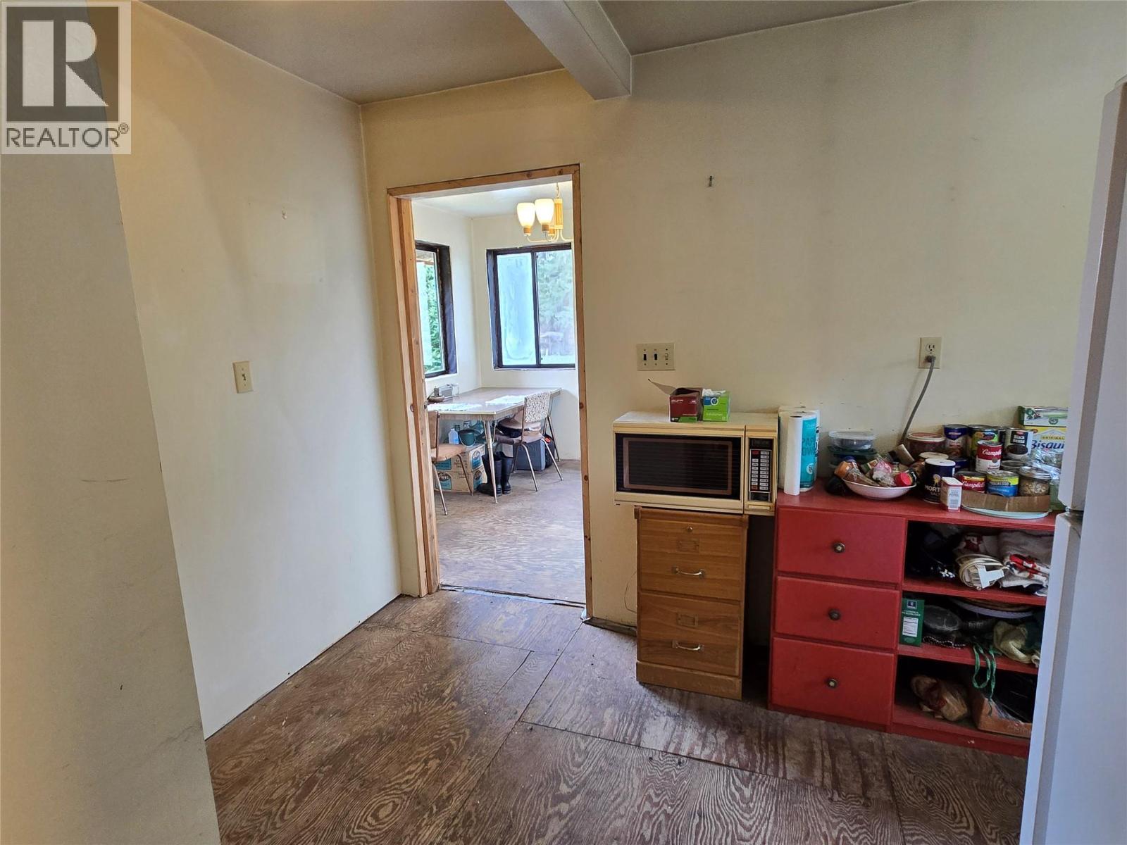 Photo 30 of 6268 Picard Road, Appledale BC