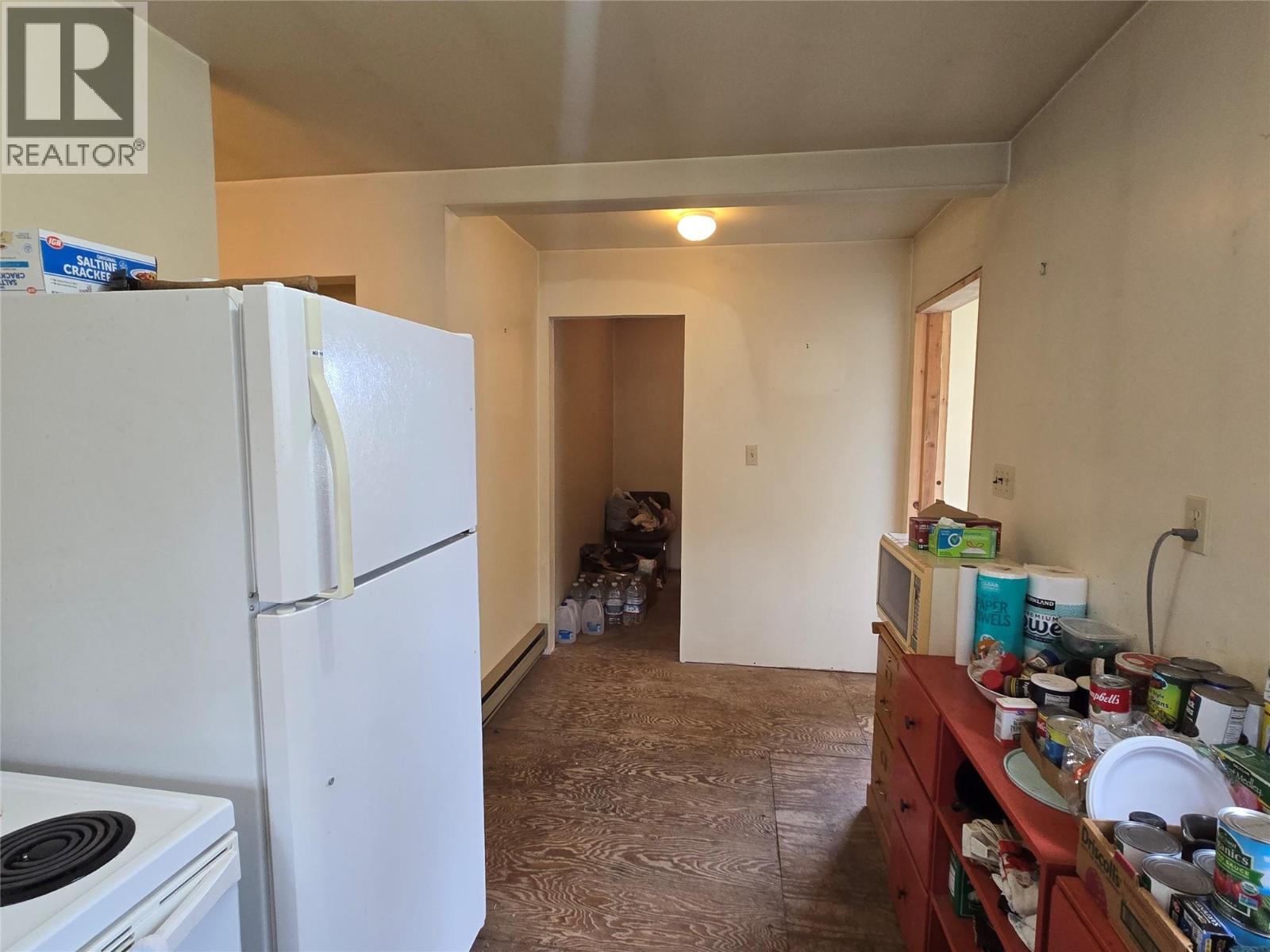 Photo 11 of 6268 Picard Road, Appledale BC